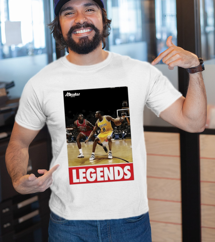 Michael Jordan Vs Kobe Bryant Legends Chicago Bulls Lakers T-Shirt