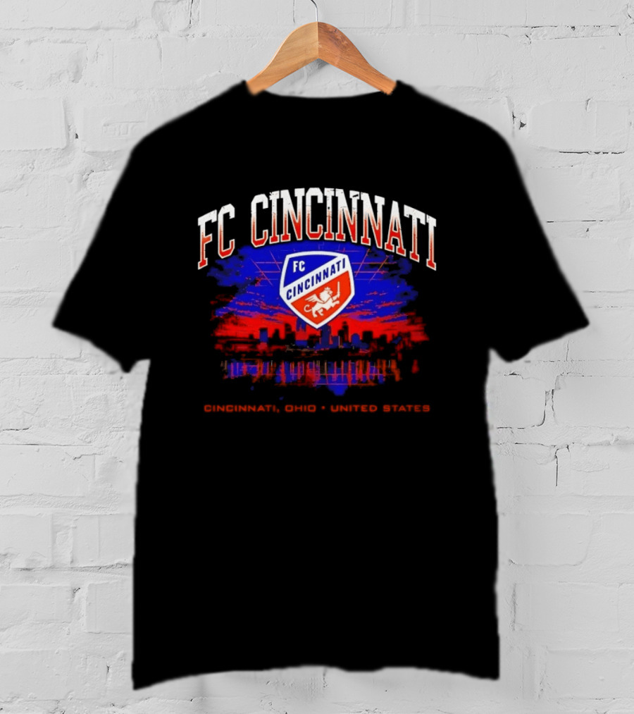 FC Cincinnati Skyline Cincinnati Ohio United States T-Shirt