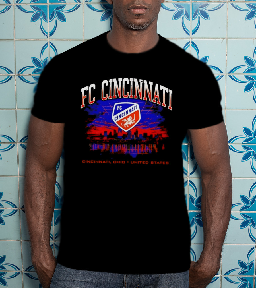 FC Cincinnati Skyline Cincinnati Ohio United States T-Shirt