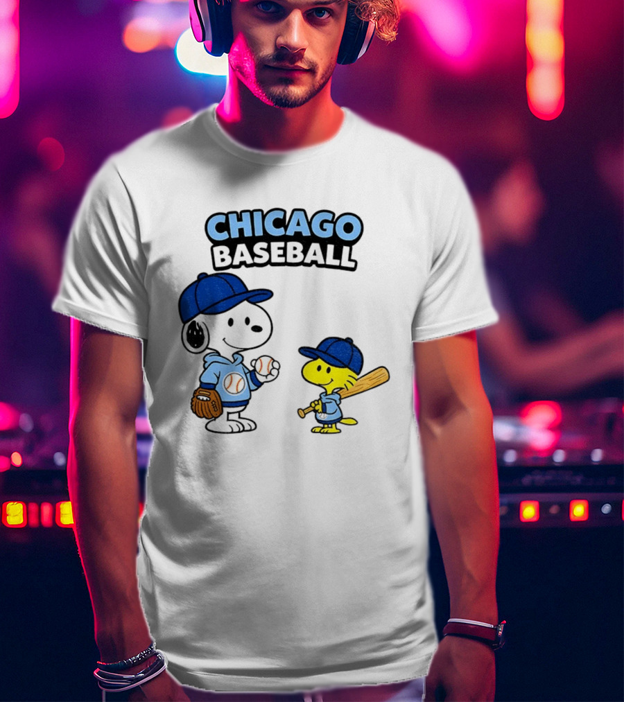 Chicago Cubs Baseball Snoopy Woodstock Peanuts Cartoon MLB T-Shirt