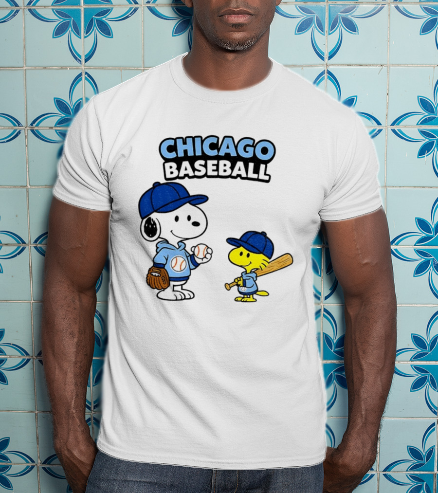 Chicago Cubs Baseball Snoopy Woodstock Peanuts Cartoon MLB T-Shirt