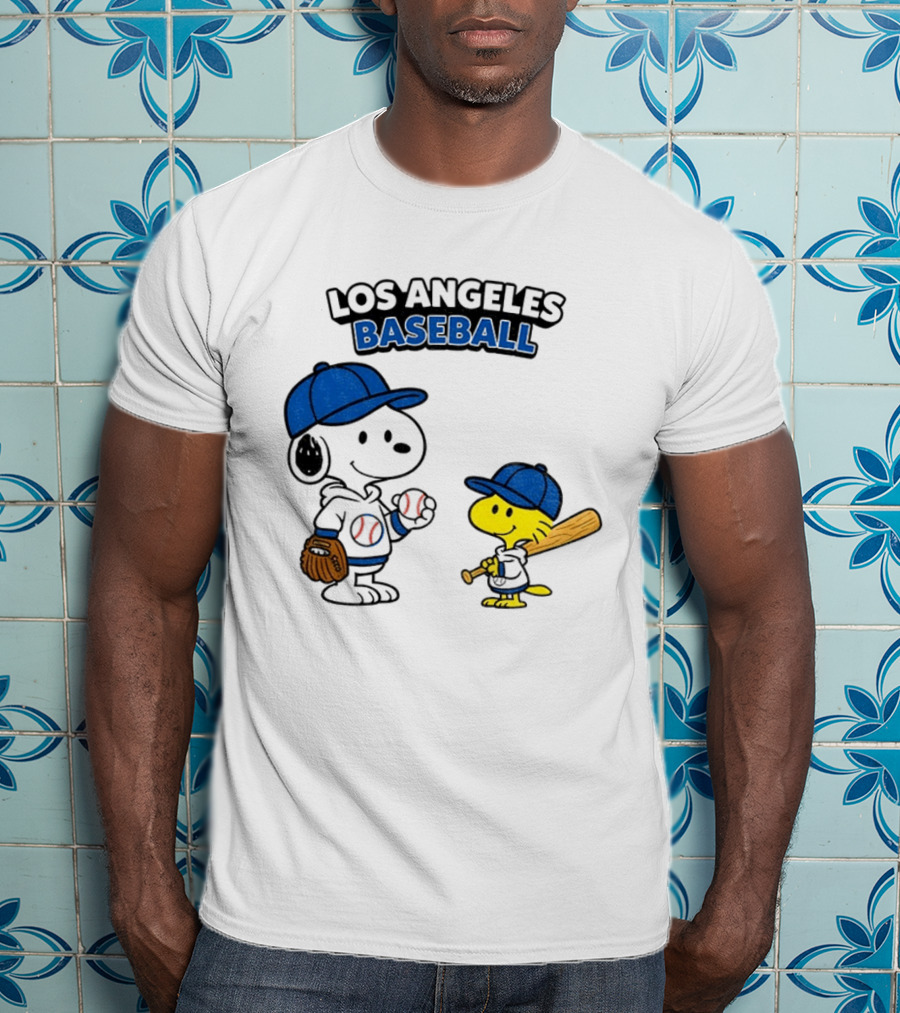 Snoopy Woodstock Los Angeles Baseball Peanuts Cartoon MLB T-Shirt