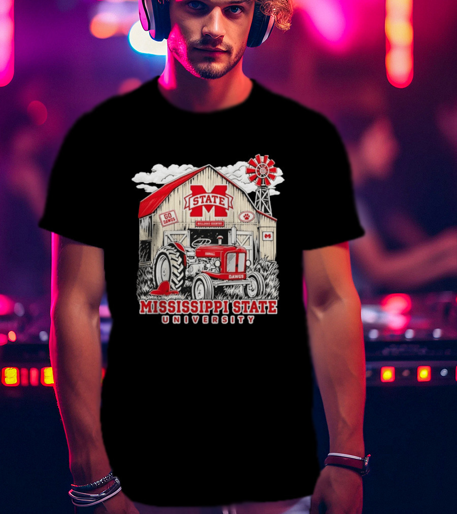 Mississippi State University Bulldogs Country Farmall Tractor Barn With Go Dawgs And Windmill T-Shirt