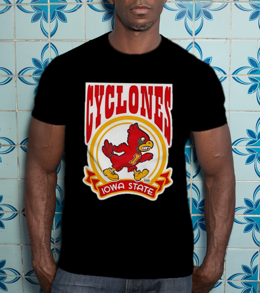 Iowa State Cyclones NCAA 1978 Mascot Bird T-Shirt
