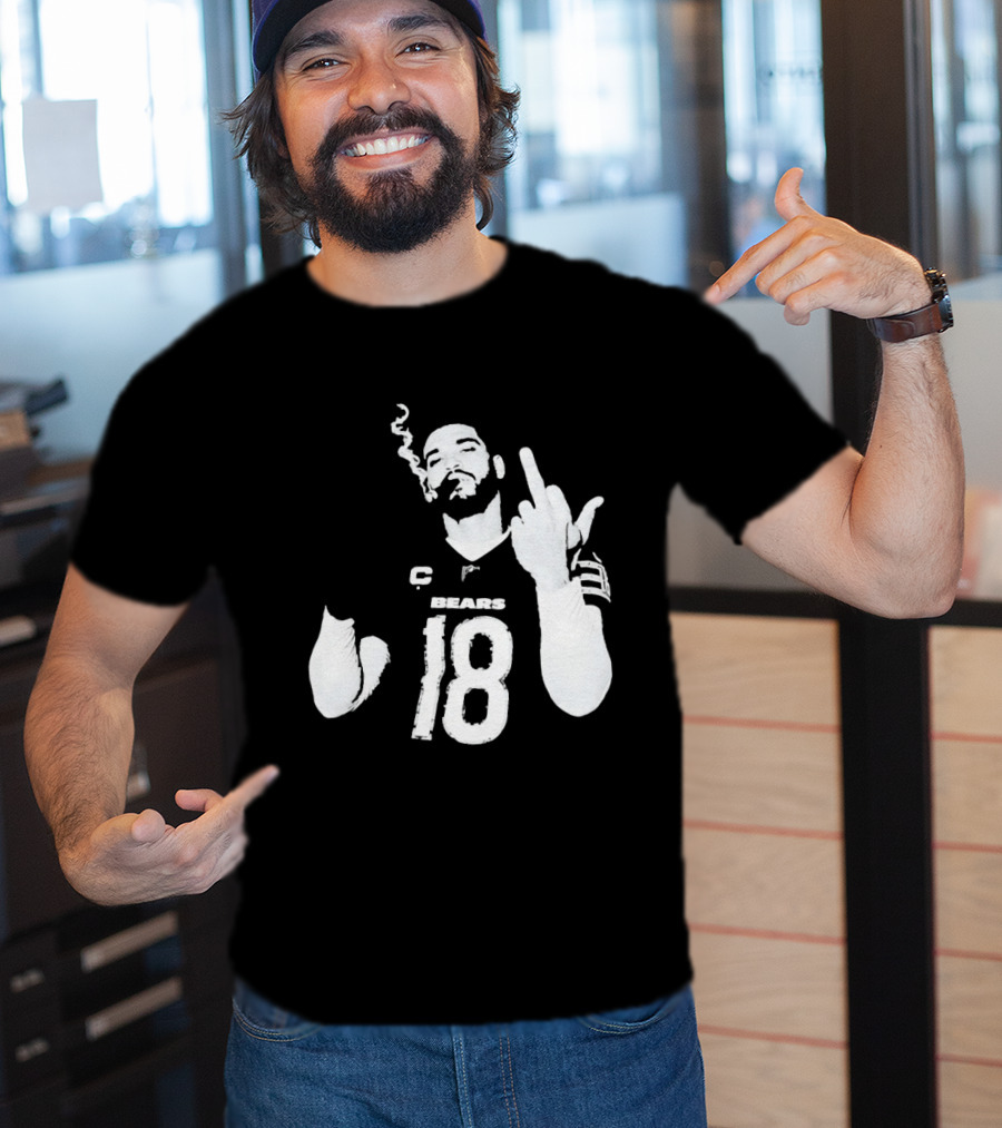 Chicago Bears 18 Player Cigar Beer Gesture Sports Fan T-Shirt