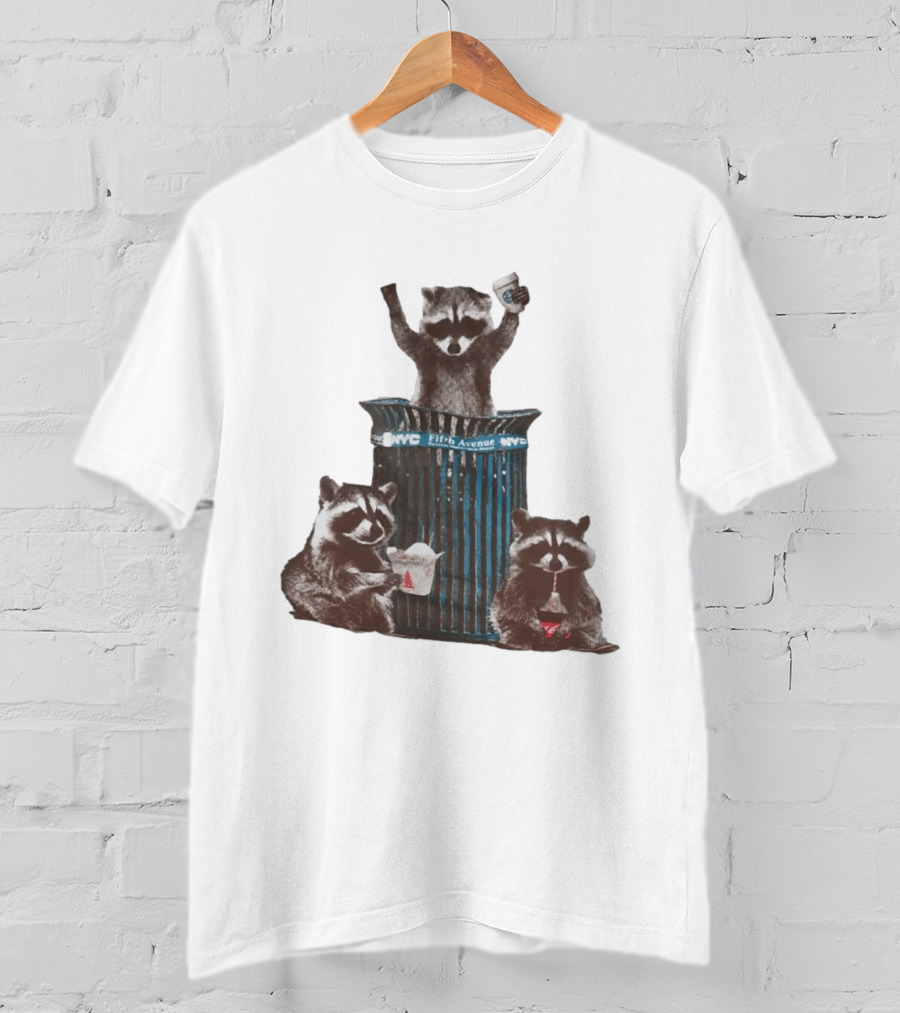 NYC Fifth Avenue Raccoons In Trash Can Pizza Coffee T-Shirt