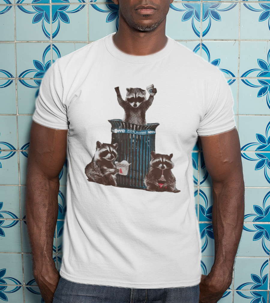 NYC Fifth Avenue Raccoons In Trash Can Pizza Coffee T-Shirt
