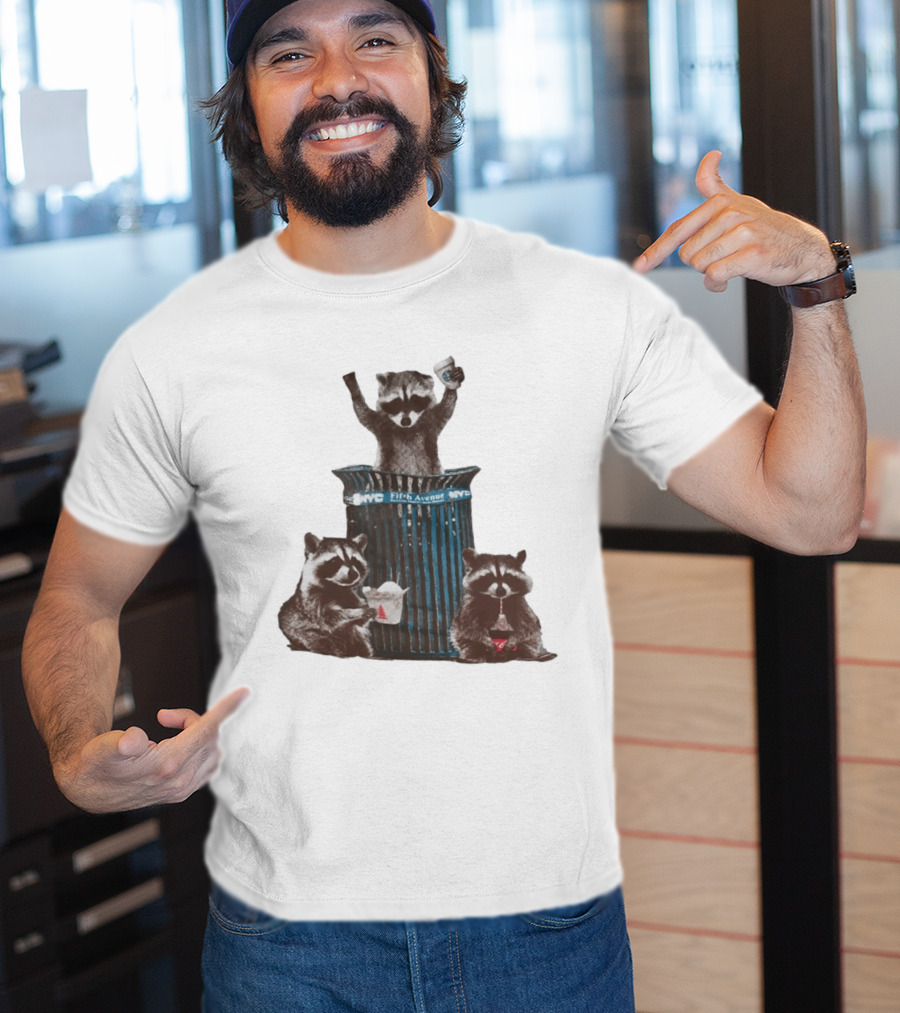 NYC Fifth Avenue Raccoons In Trash Can Pizza Coffee T-Shirt
