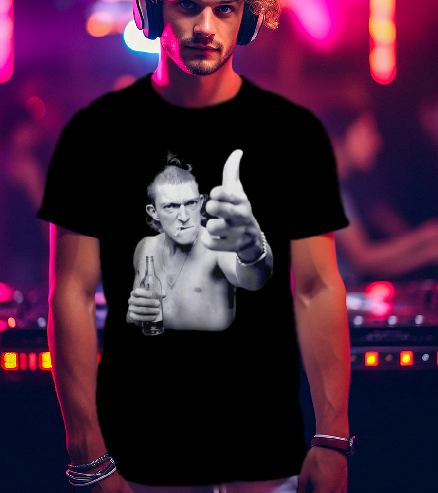 Vincent Cassel Vinz La Haine Iconic Movie Scene T-Shirt