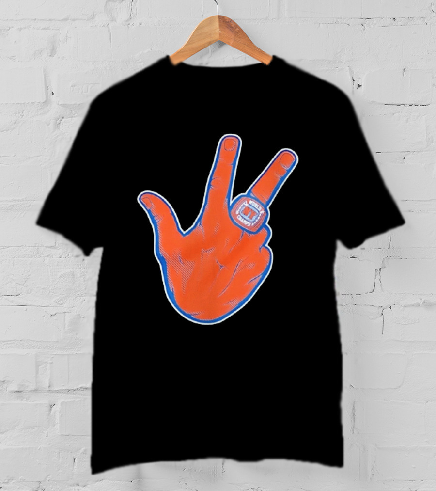 New York Knicks World Champs Victory Hand Sign With Ring NY Sports T-Shirt