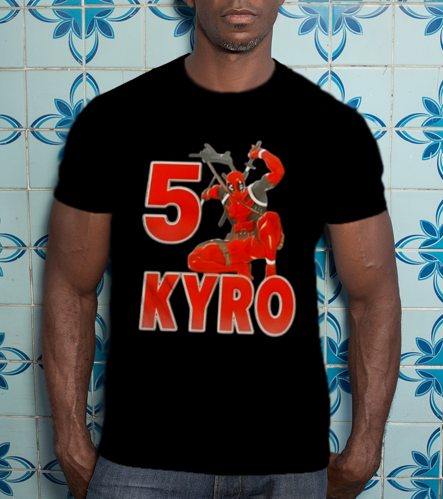 5 Kyro Crouching Deadpool With Swords T-Shirt