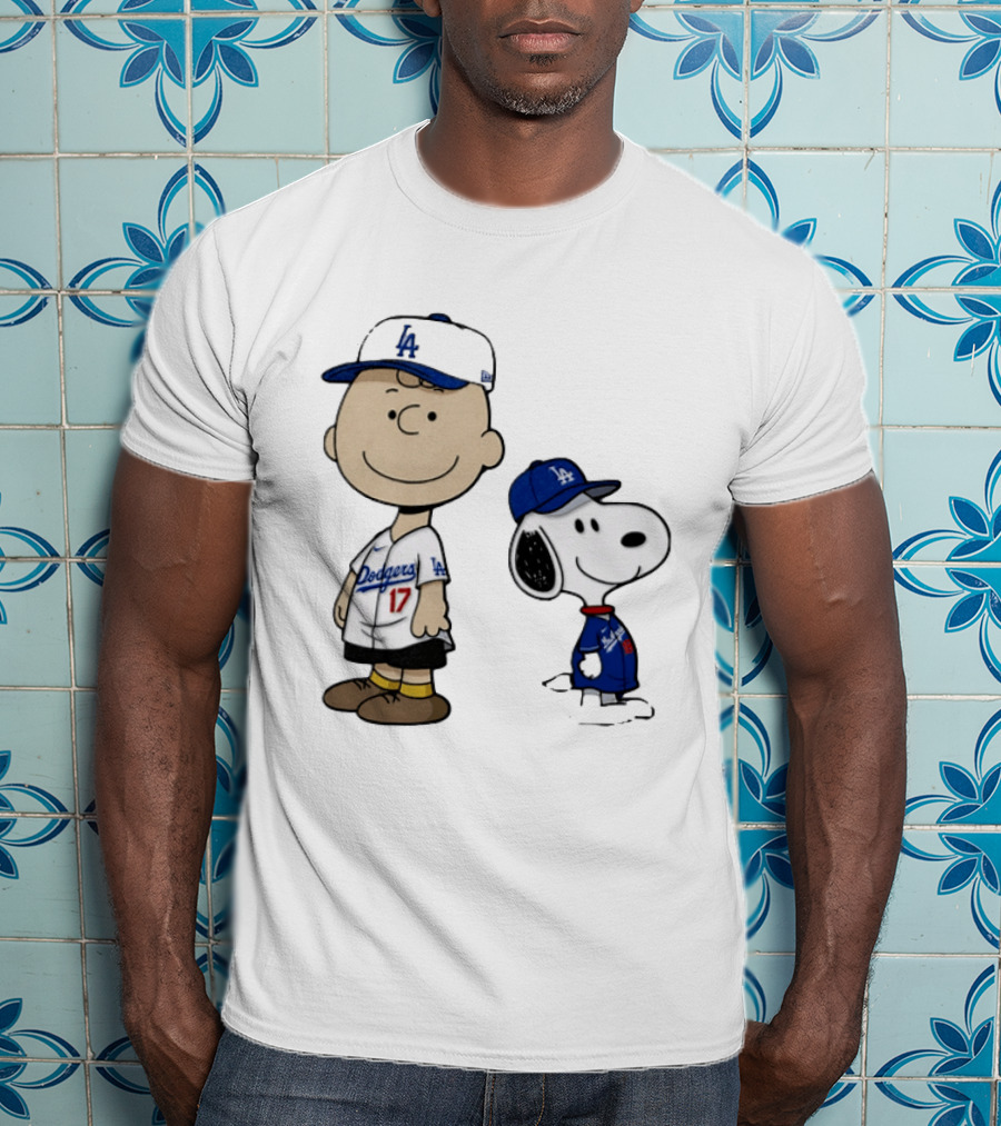 Charlie Brown Snoopy Los Angeles Dodgers MLB Baseball Peanuts Cartoon T-Shirt