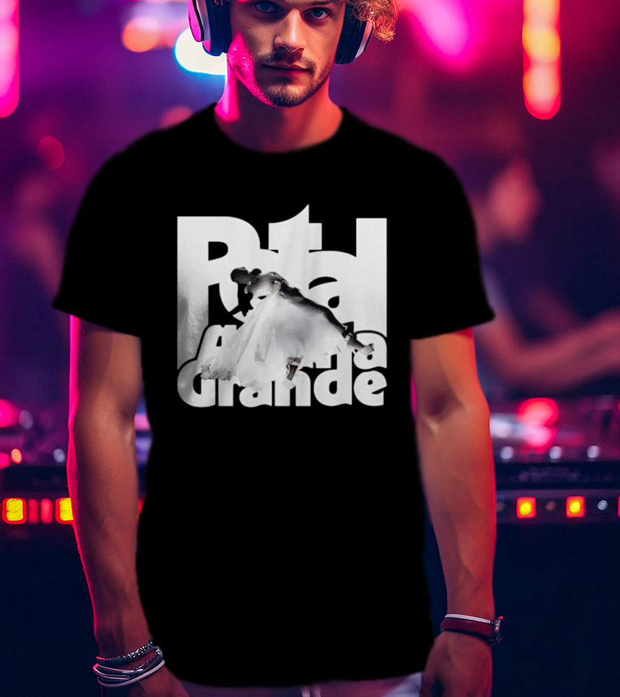 Petal Ariana Grande Pop Music Singer Floating T-Shirt