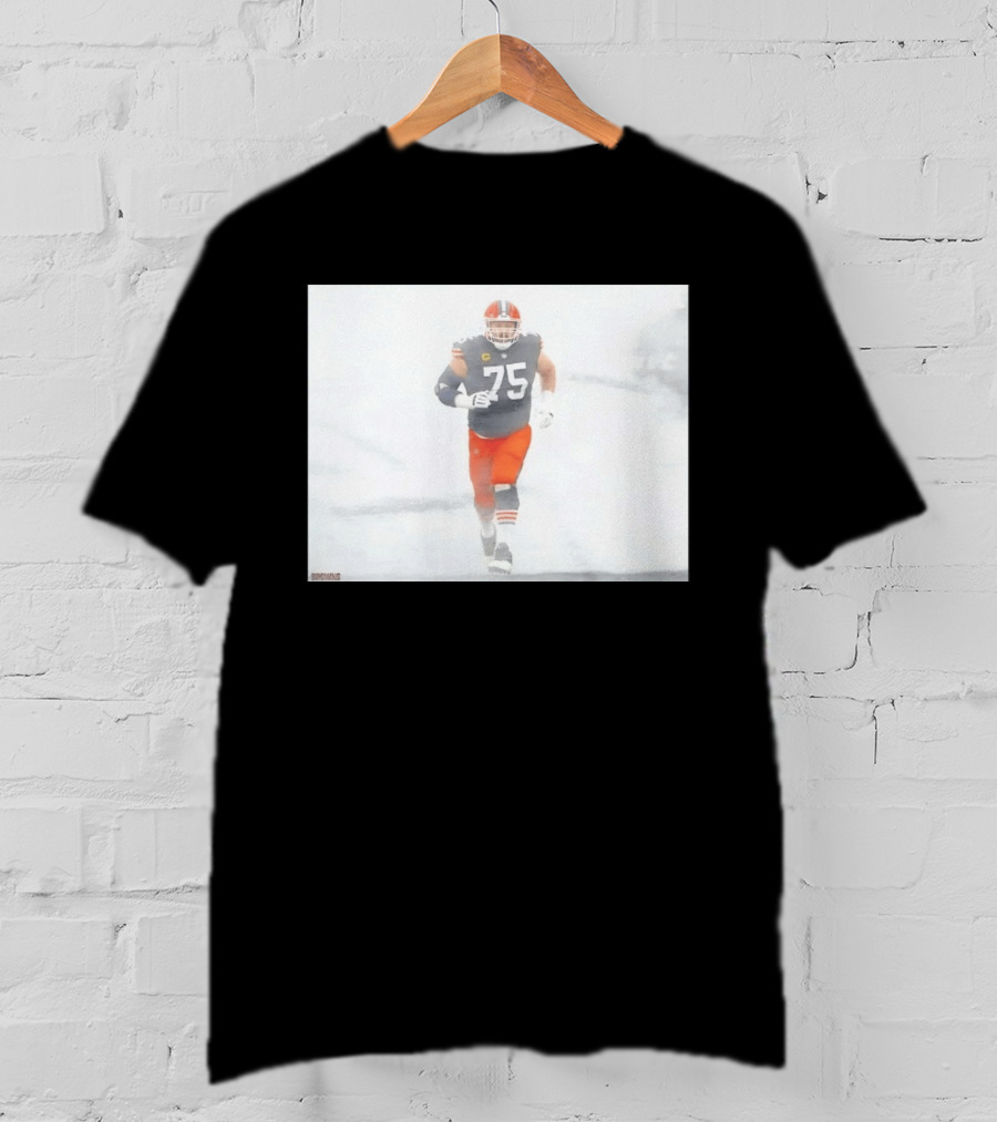 Joel Bitonio Cleveland Browns Number 75 Football Legends T-Shirt