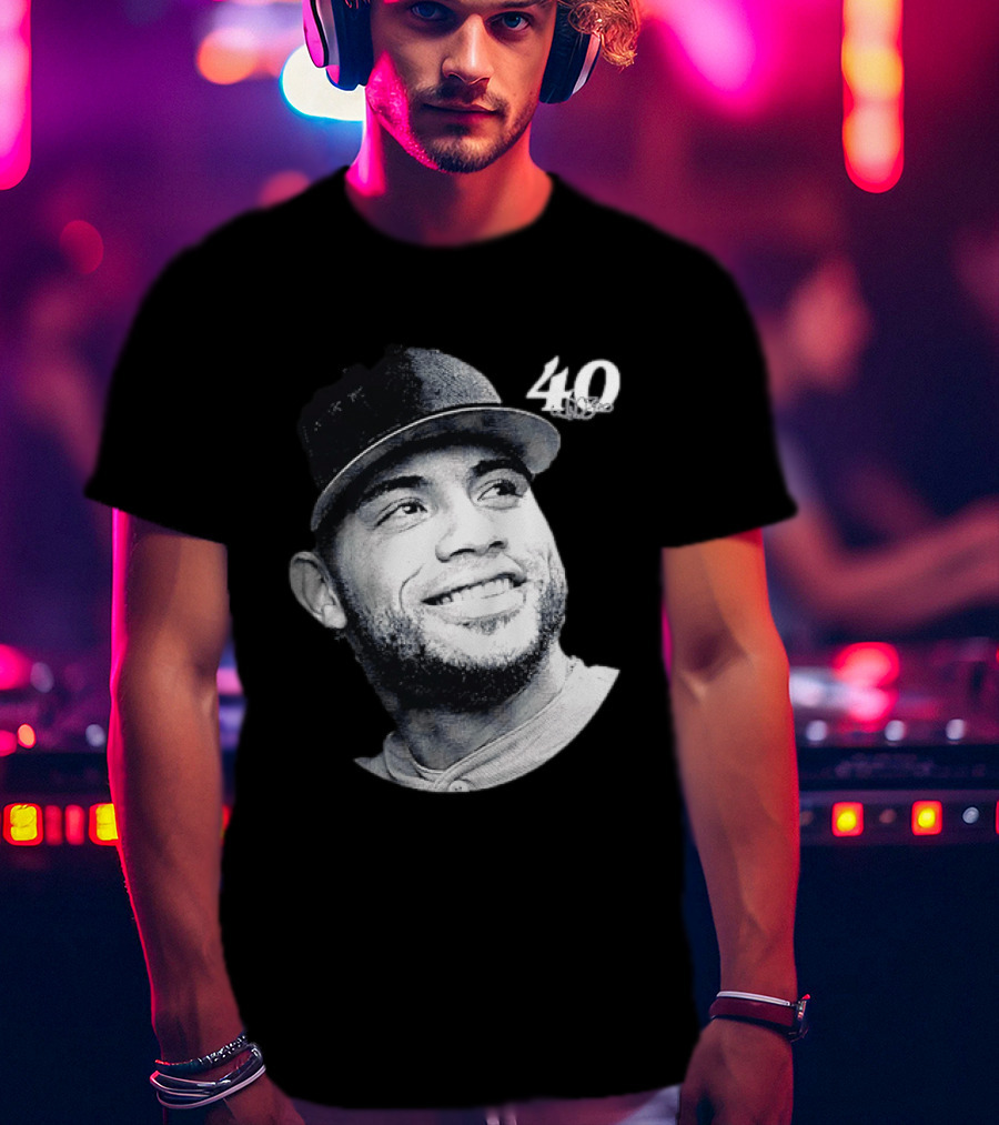 Willson Contreras 40 Lineage Series Boston Red Sox T-Shirt