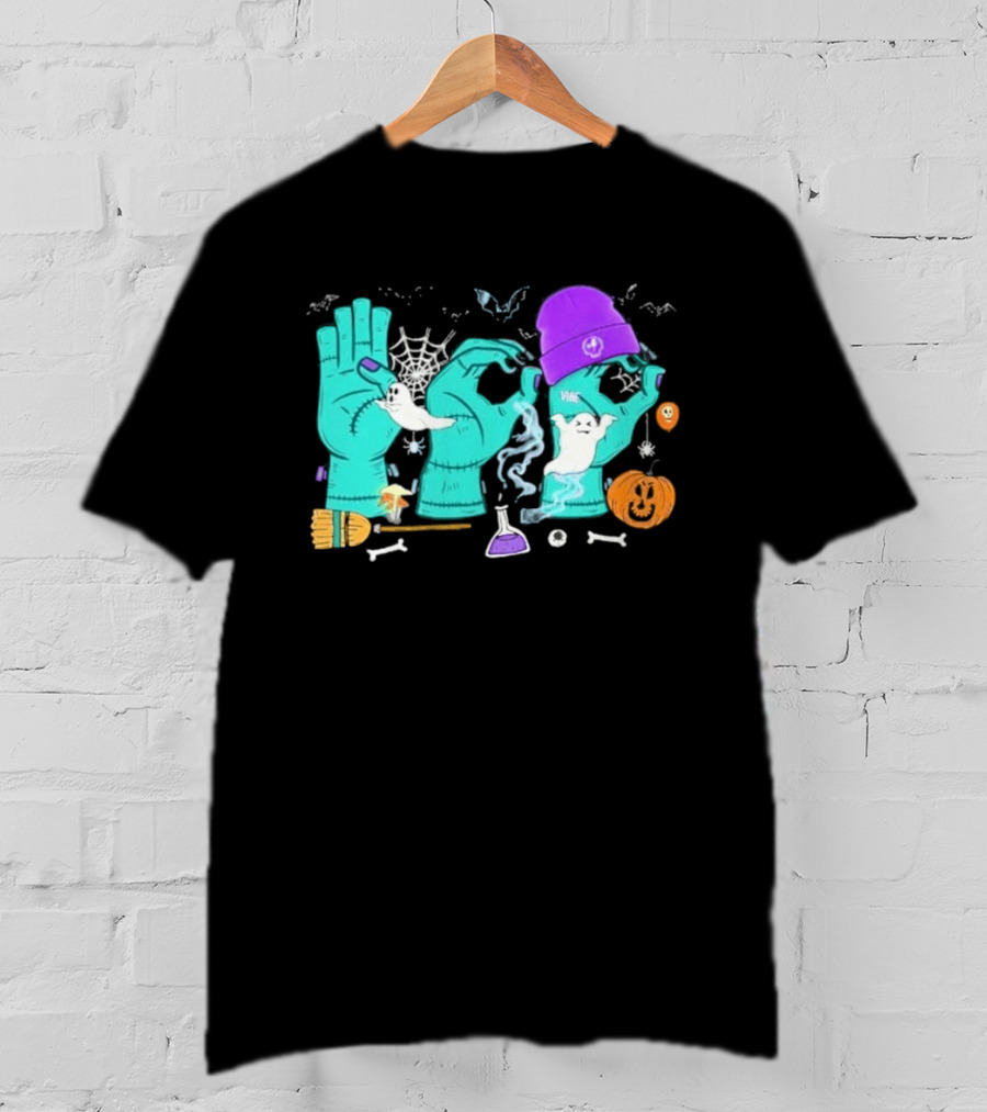 Boo ASL SPED Halloween 2026 Ghost Hands Pumpkin Broomstick Hat Bat Cobweb T-Shirt