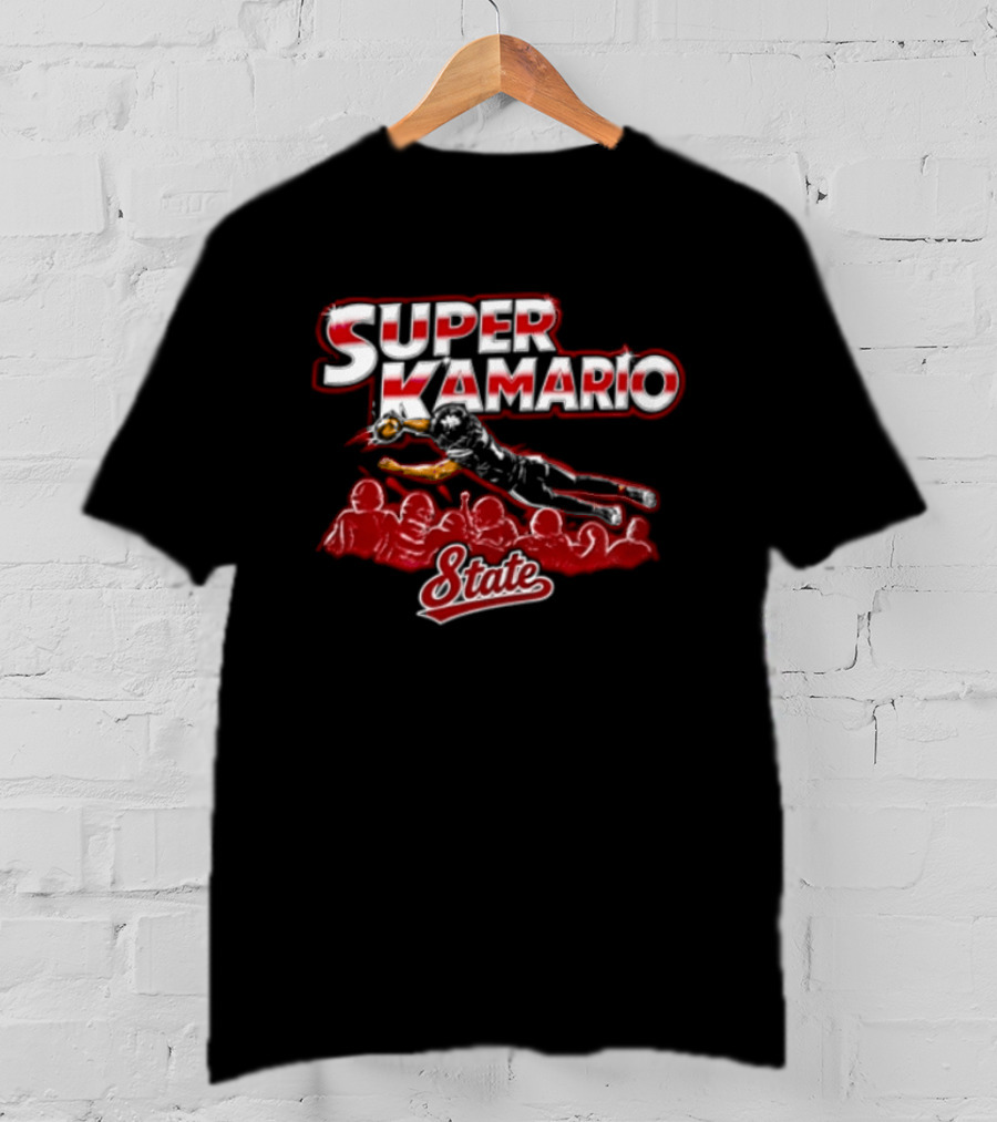 Super Kamario State Football Player Diving Catch Crowd T-Shirt