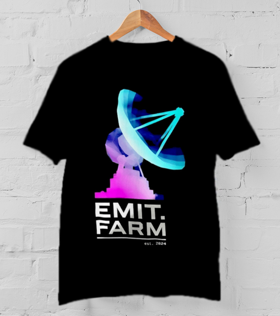 Emit Farm Est 2024 Satellite Dish Radio Telescope Science T-Shirt