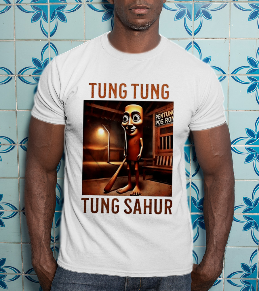 Tung Tung Tung Sahur Pentung Pos Ron Indonesian Culture Night Scene T-Shirt