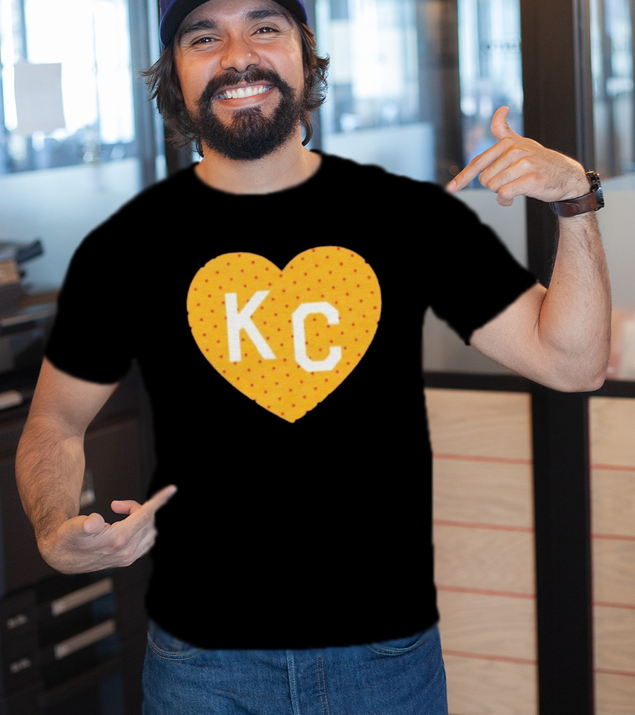 Kansas City Chiefs KC Heart Polka Dot Fan T-Shirt