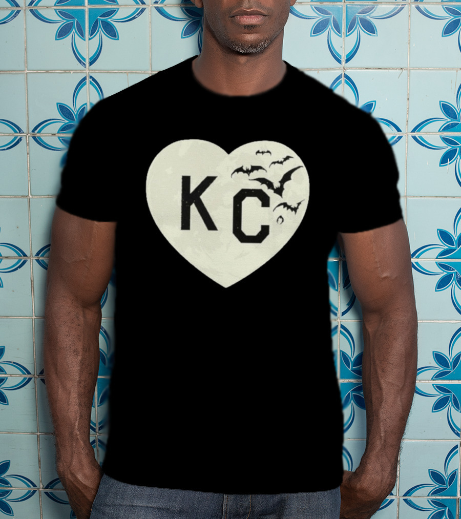 Kansas City KC Heart Moon Bats T-Shirt