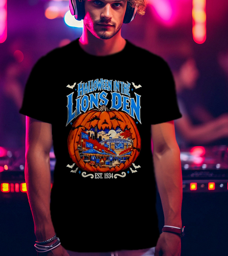 Halloween In The Lions Den Ford Field Detroit Lions Est 1934 T-Shirt