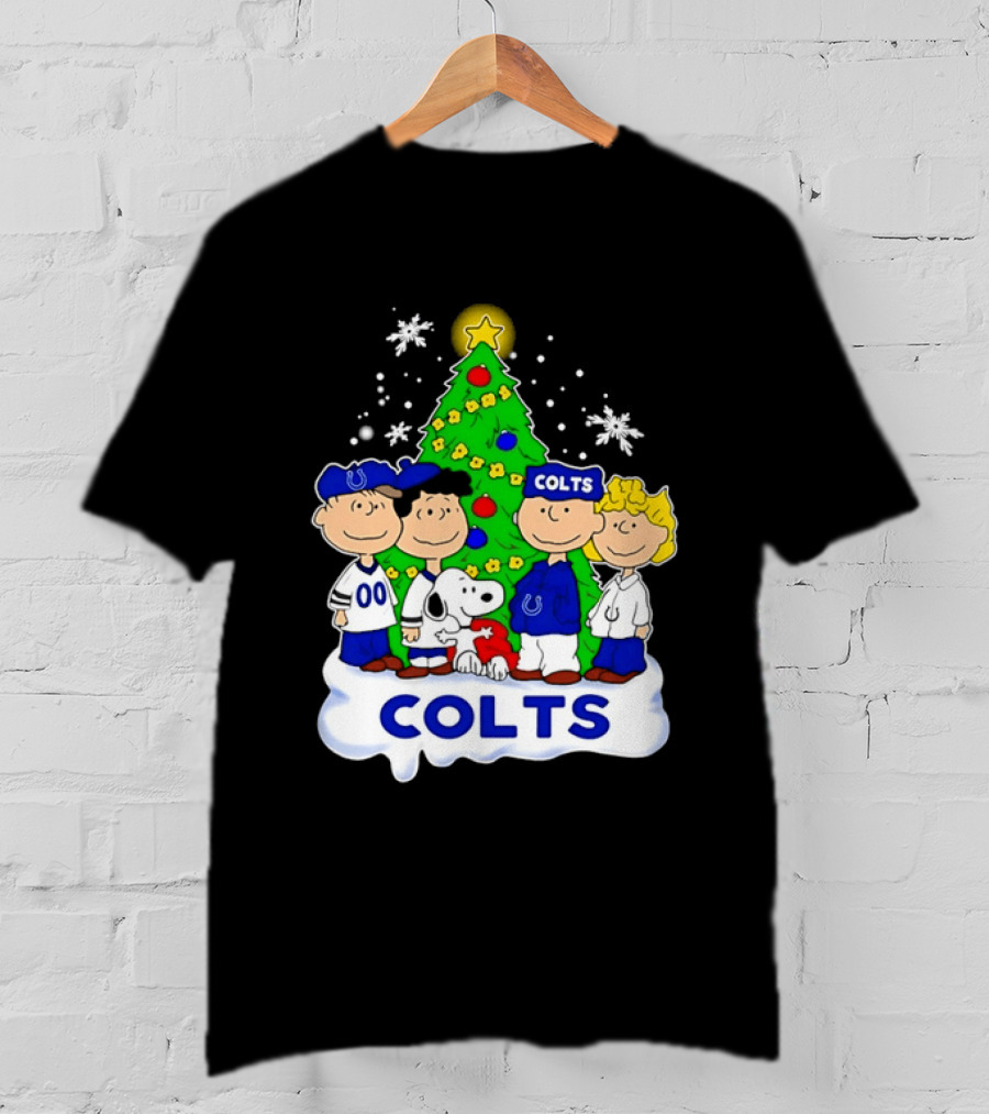 Peanuts Characters Indianapolis Colts Christmas Tree Snoopy Woodstock Snowflakes T-Shirt