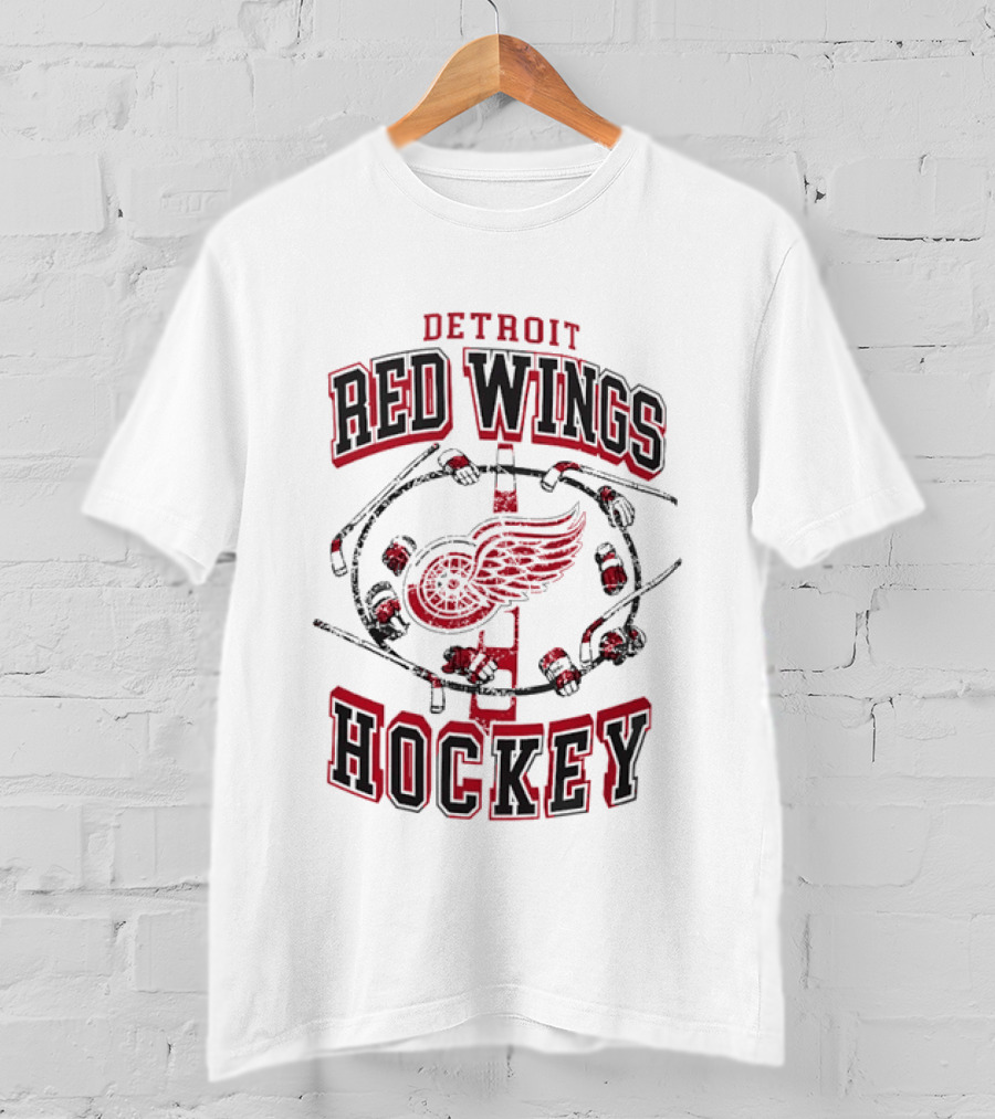 Detroit Red Wings Hockey Vintage Style Distressed Circle T-Shirt