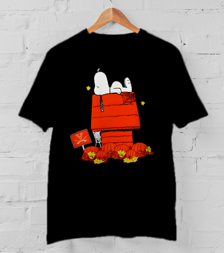 Snoopy Halloween Doghouse Virginia Cavaliers College Football Peanuts Pumpkins T-Shirt