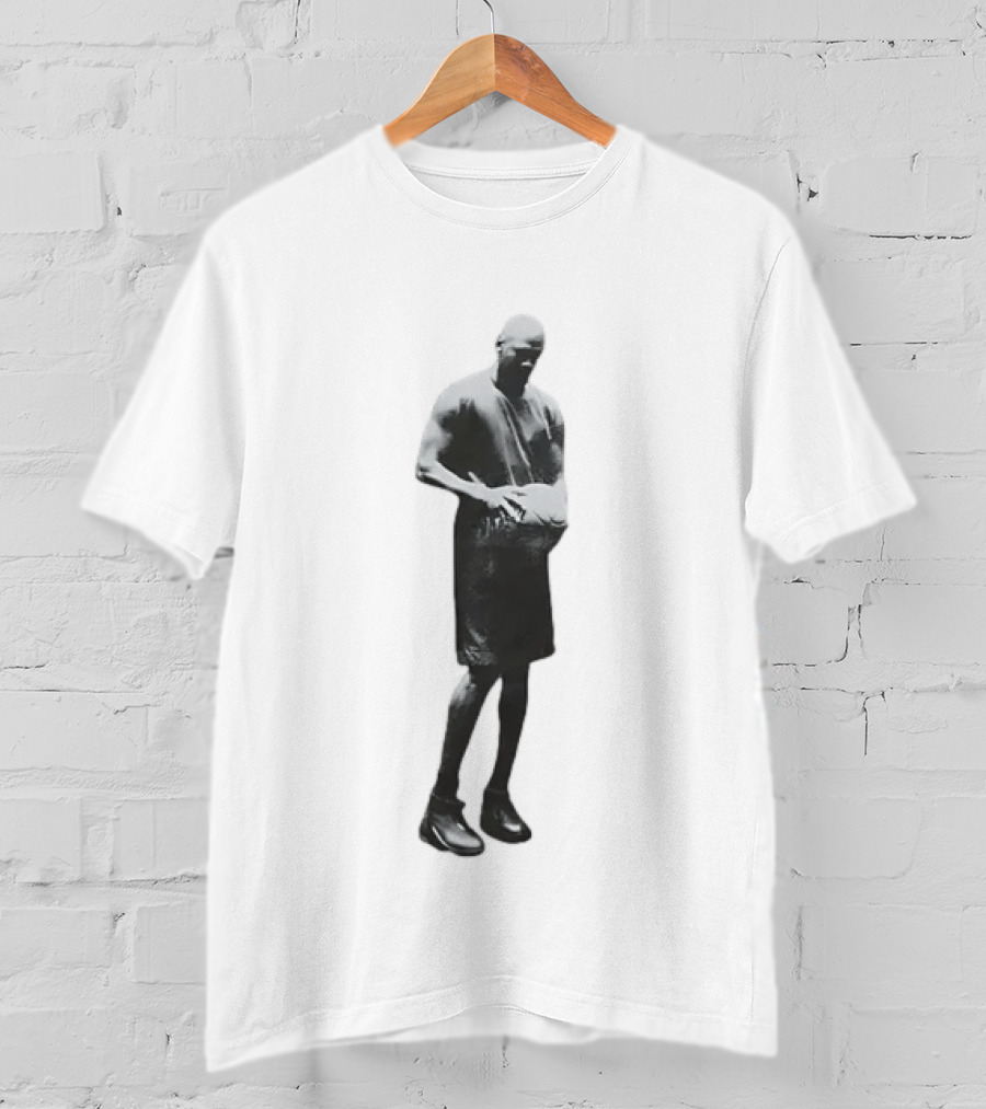 Michael Jordan Jumpman Chicago Bulls Statue T-Shirt