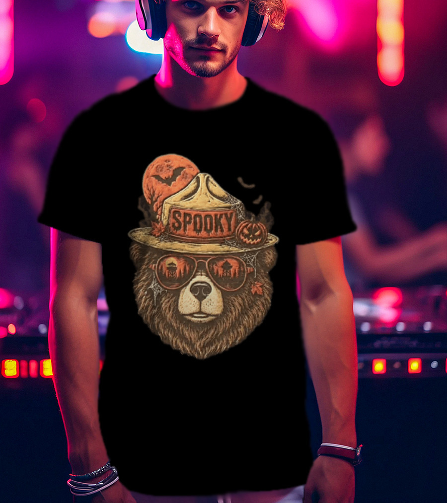 Smokey Bear Spooky Halloween Fire Lookout Forest Ranger Pumpkin Bats T-Shirt