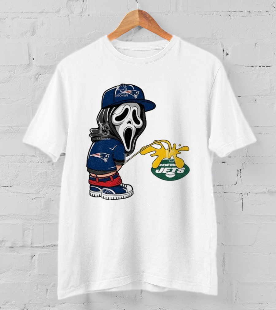 New England Patriots Ghostface Urinating On New York Jets T-Shirt