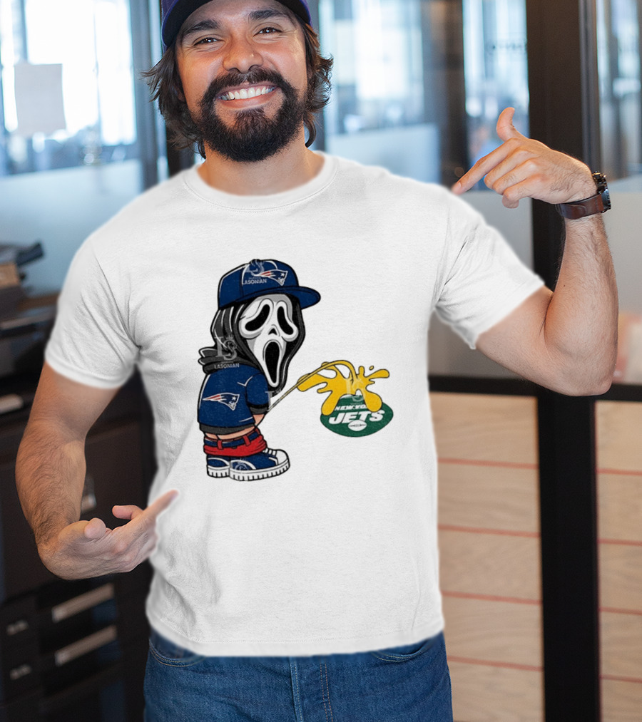 New England Patriots Ghostface Urinating On New York Jets T-Shirt