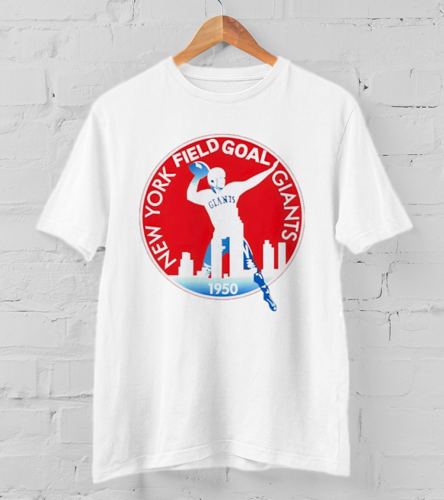 New York Field Goal Giants 1950 Football Red Skyline T-Shirt