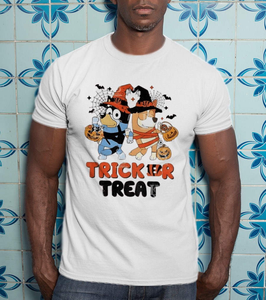 Philadelphia Eagles Bluey Trick Or Treat Halloween Character Costumes T-Shirt