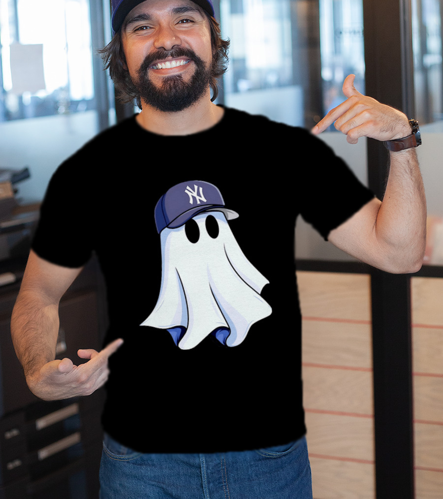 New York Yankees MLB Ghost Baseball Cap Halloween T-Shirt