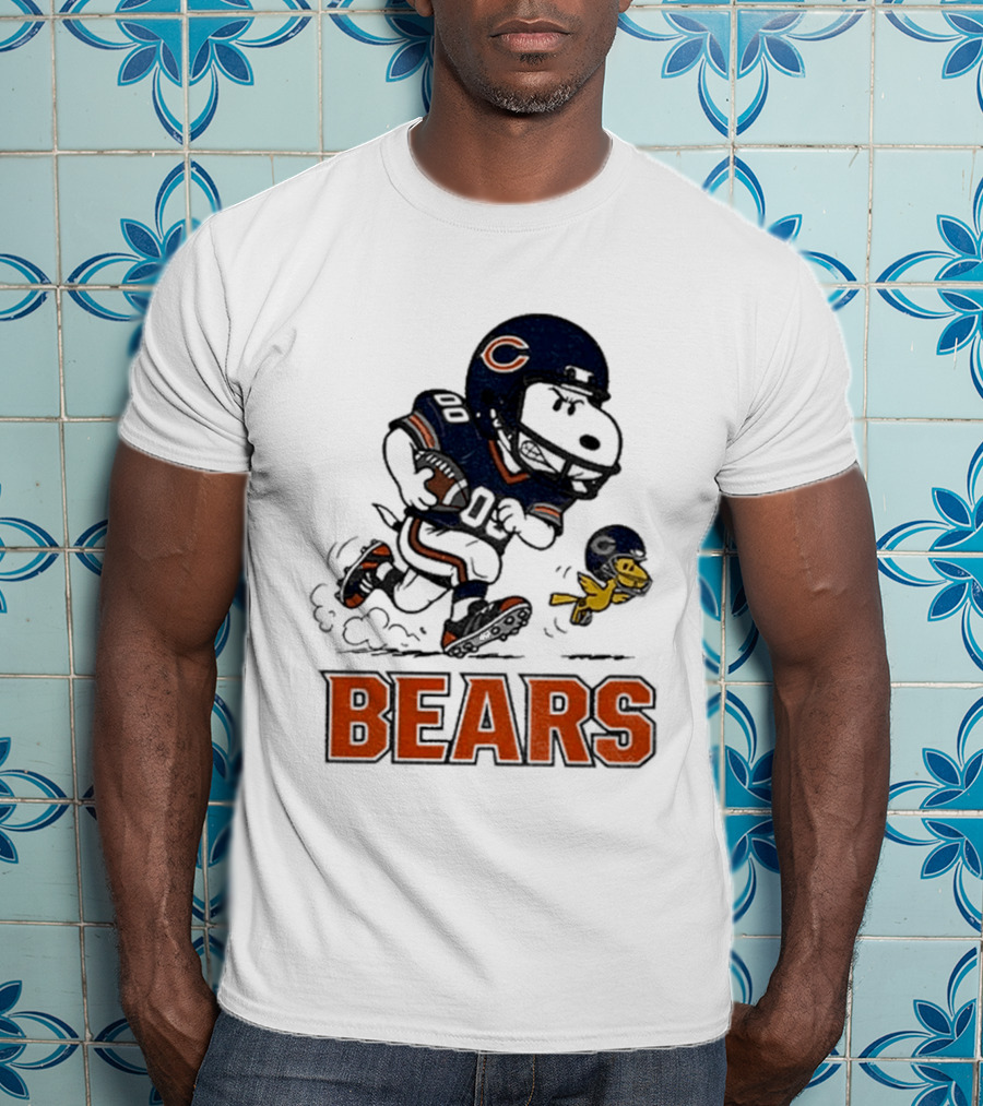 Chicago Bears Snoopy And Woodstock Football Team Fan T-Shirt