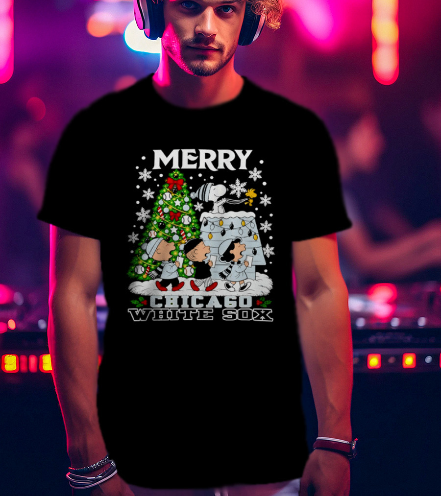 Merry Christmas Peanuts Chicago White Sox Snoopy Woodstock Holiday T-Shirt