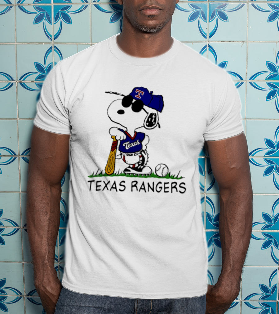 Snoopy Texas Rangers MLB Baseball Uniform With Sunglasses And Bat T-Shirt