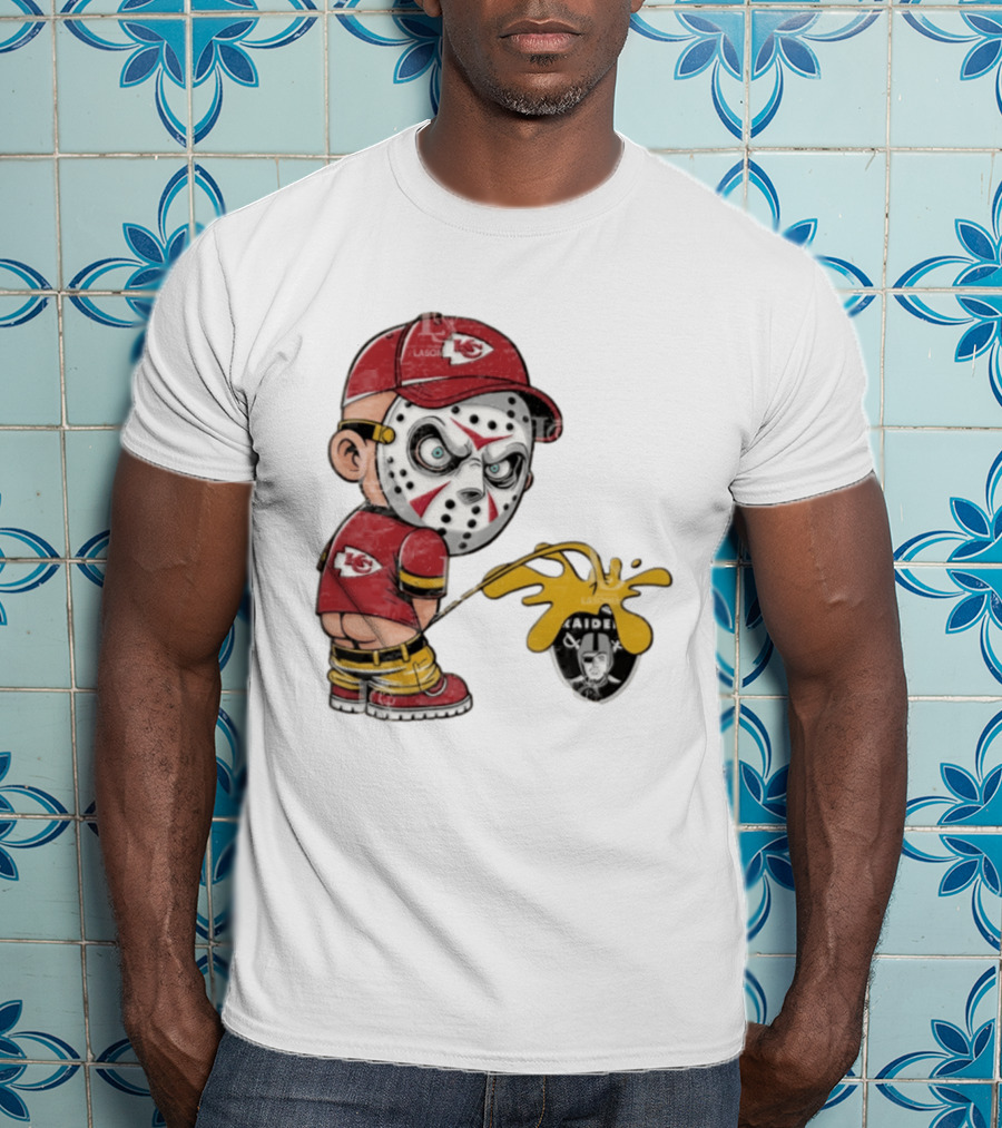 Kansas City Chiefs Jason Voorhees Pissing On Las Vegas Raiders T-Shirt