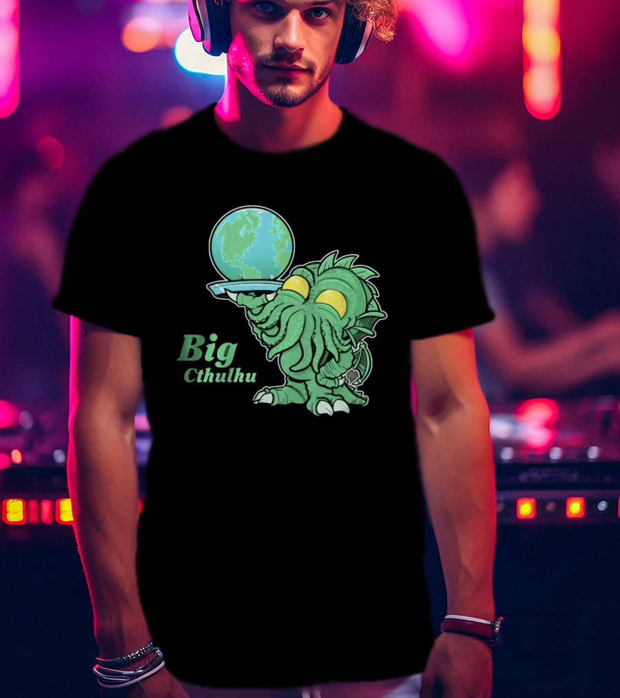Big Cthulhu Holding The World Lovecraft T-Shirt