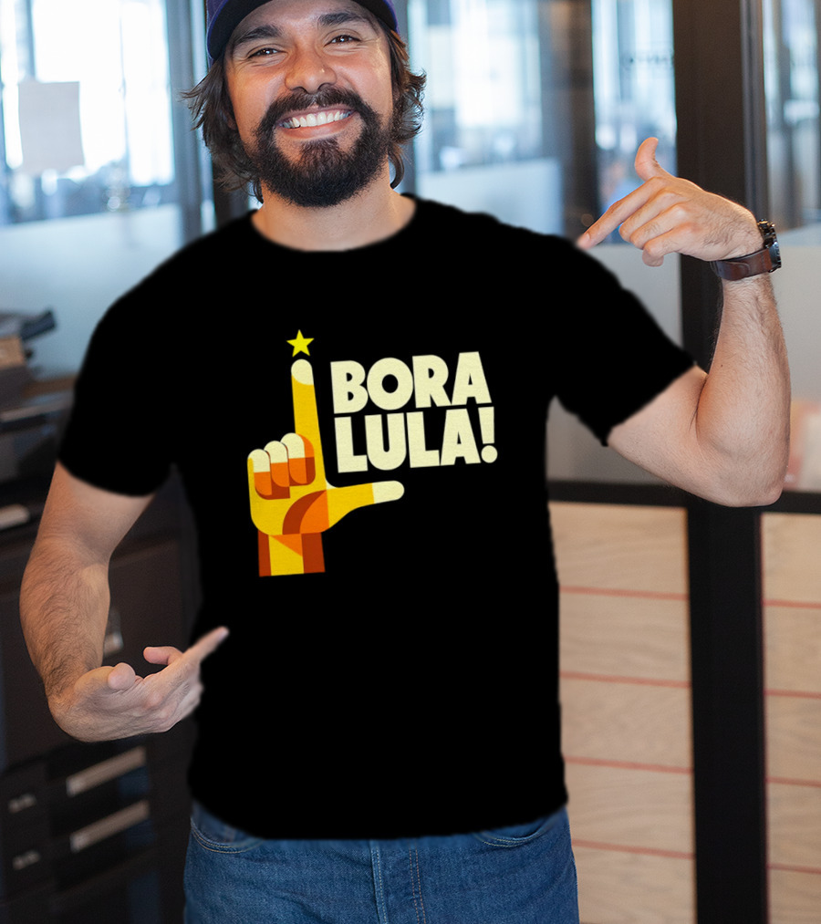 Bora Lula Political Campaign Brazil President Star Hand Gesture T-Shirt