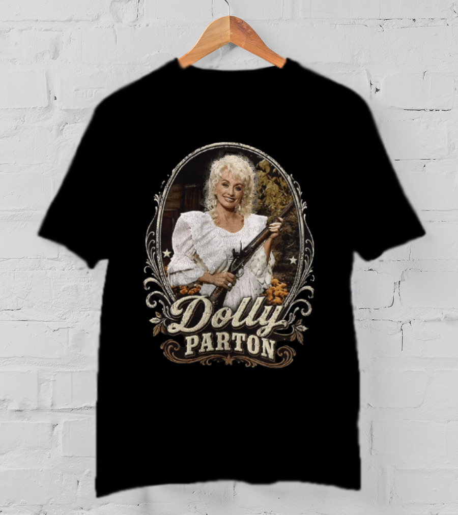 Dolly Parton Decorative Oval Frame With Musket T-Shirt