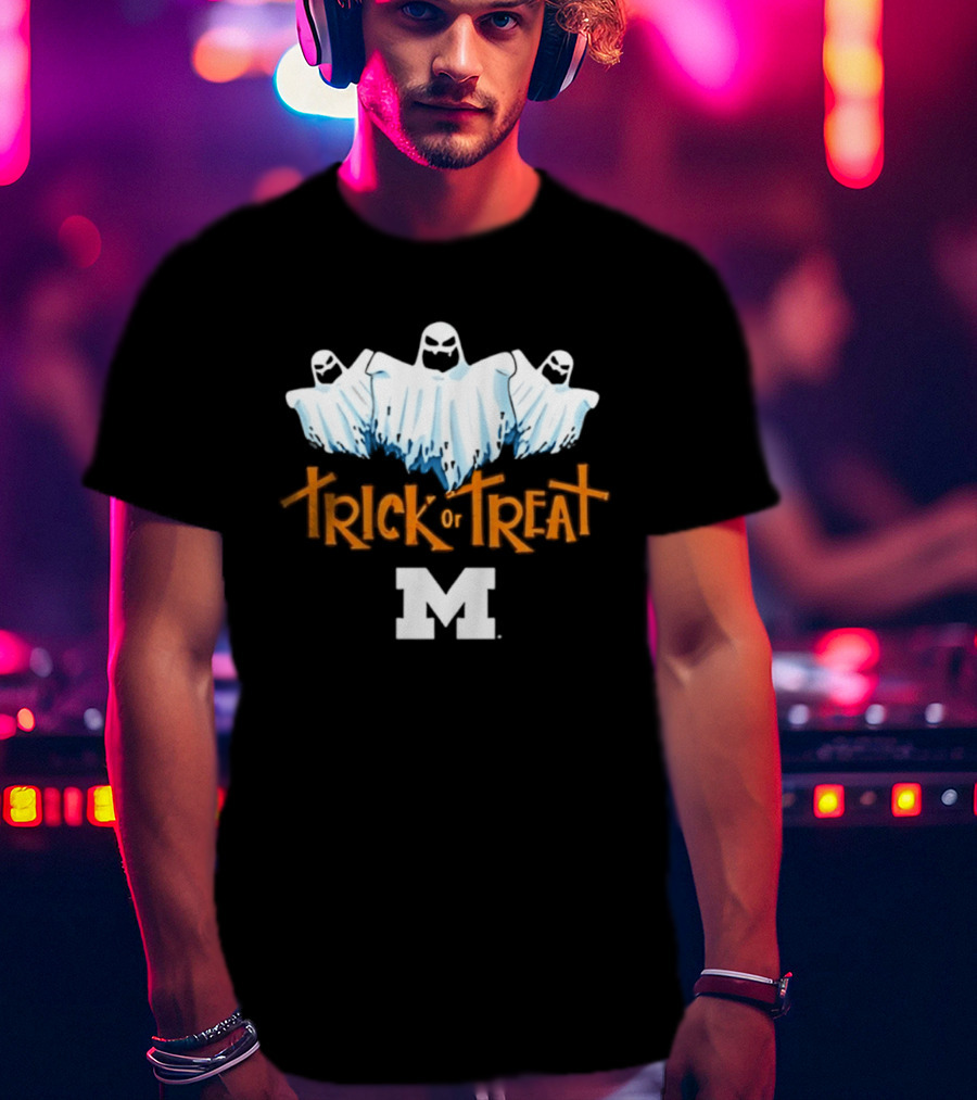 Halloween Trick Or Treat Ghosts University Of Michigan Logo M T-Shirt