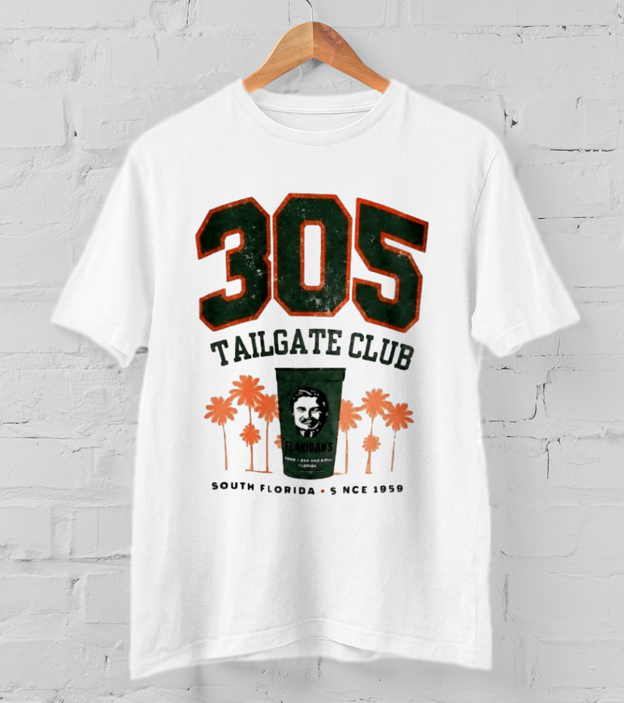 Flanigans 305 Tailgate Club South Florida Since 1959 Green Cup Palm Trees T-Shirt