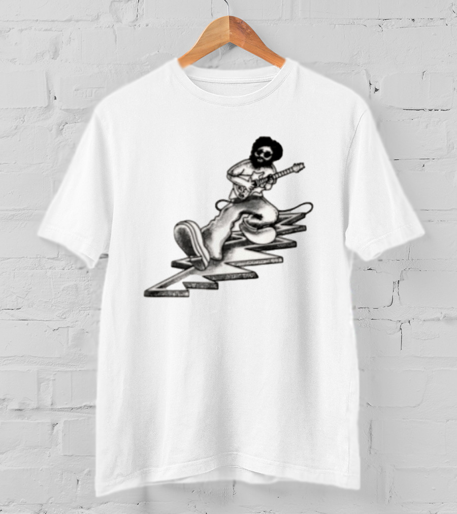 Grateful Dead Jerry Garcia Playing Electric Guitar Walking Zig Zag T-Shirt