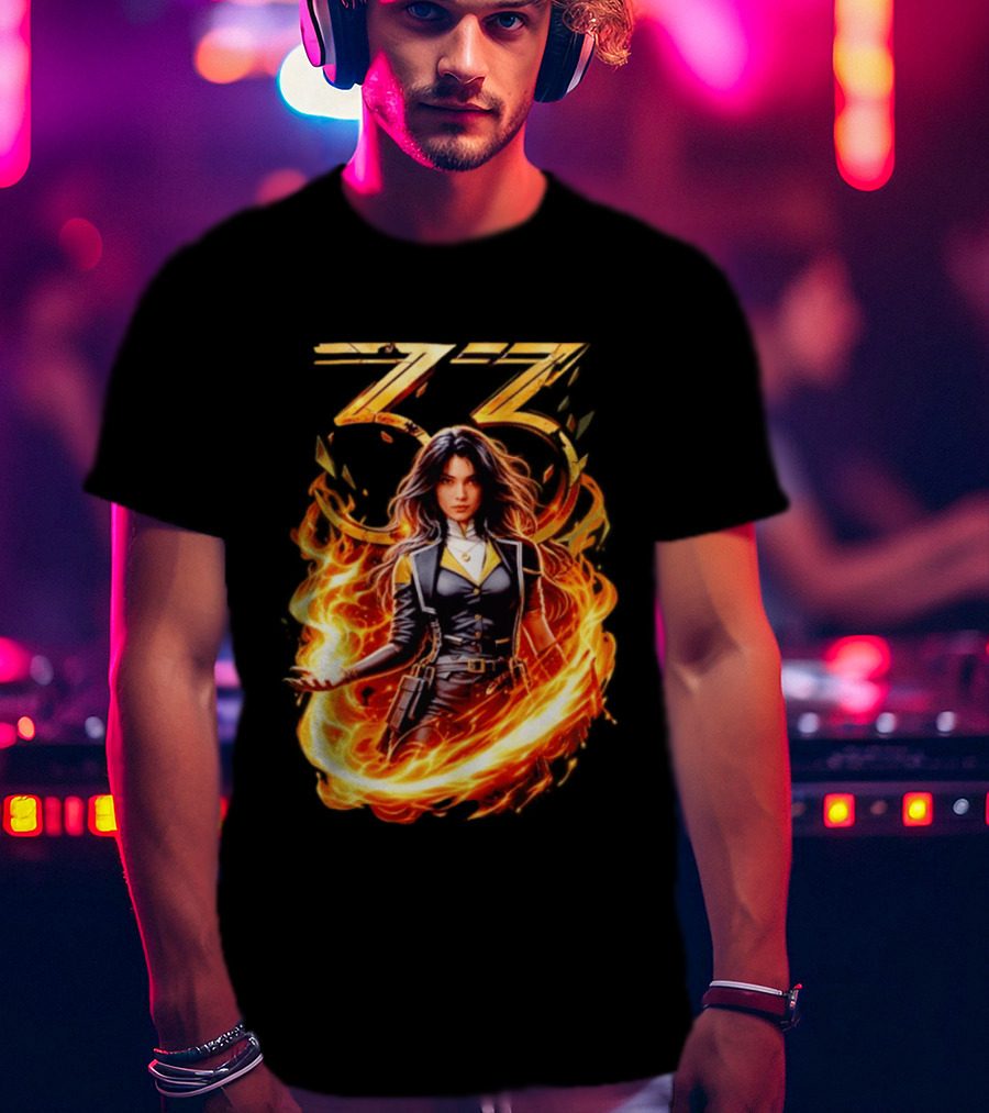 33 Fire Sorceress Fantasy Flames T-Shirt