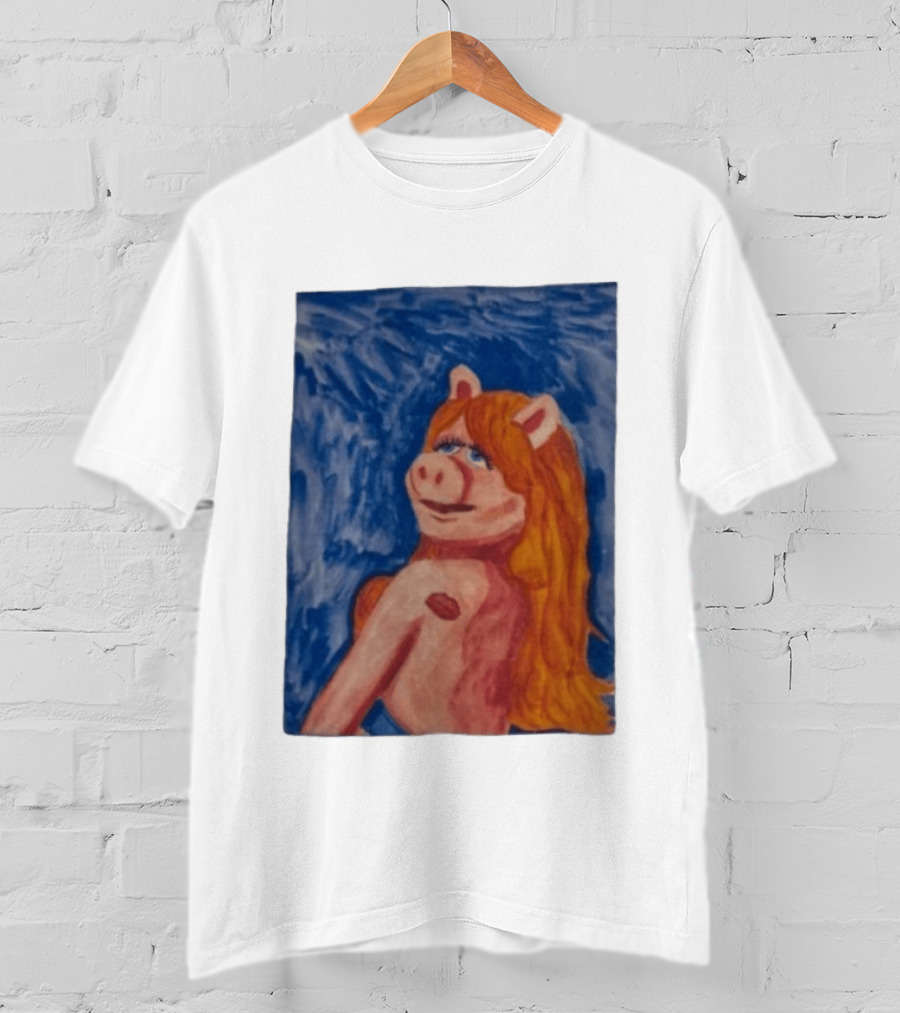 Miss Piggy Carpenter Painting The Muppets Miss Piggy Venus T-Shirt