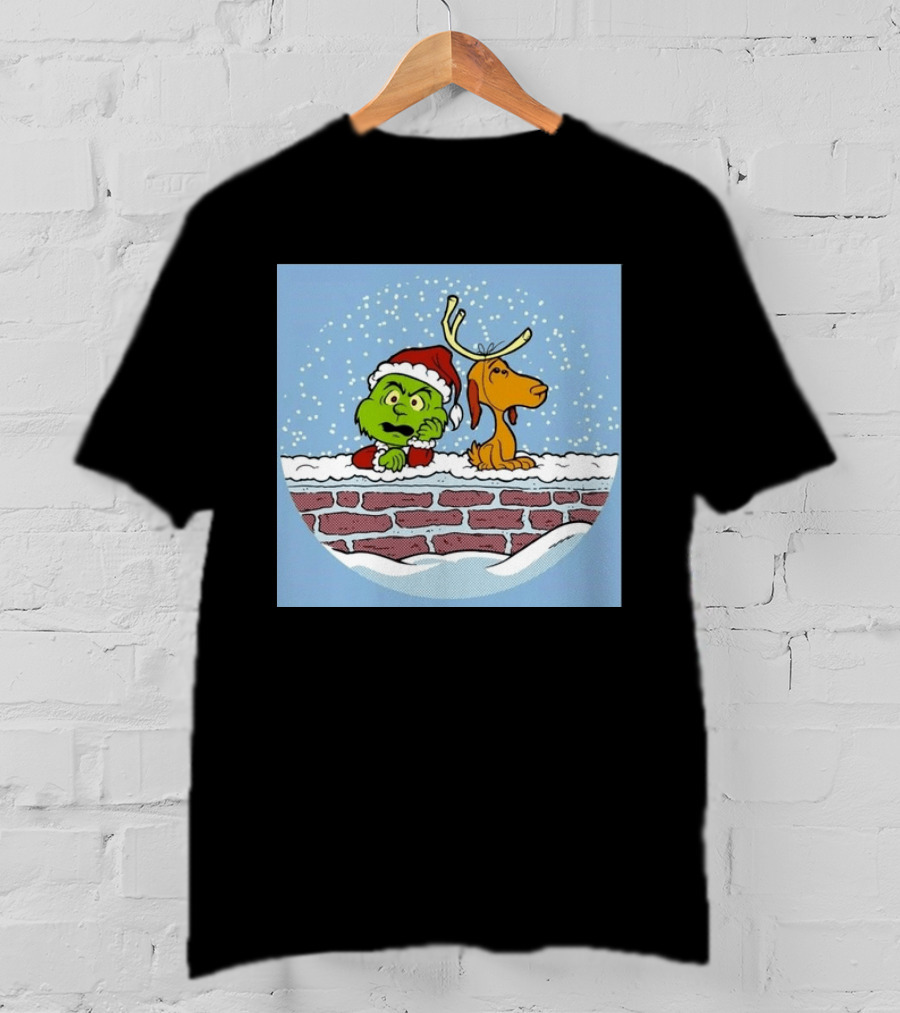 Green Grinch And Max Dog Rooftop Christmas Scene T-Shirt
