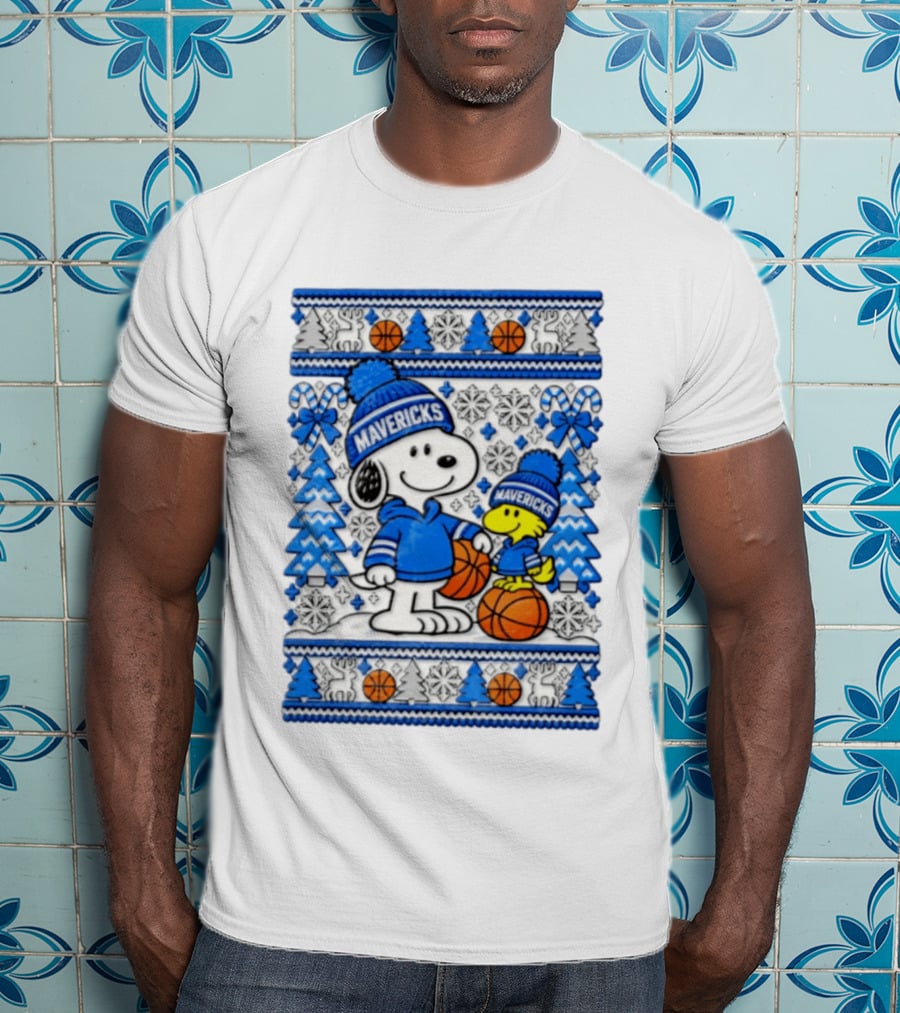 Dallas Mavericks Snoopy Woodstock Christmas Basketball T-Shirt